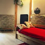 Bed & Breakfast Les Hauts Du Paquier *