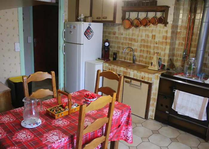 Les Hauts Du Paquier Bed and Breakfast Modane