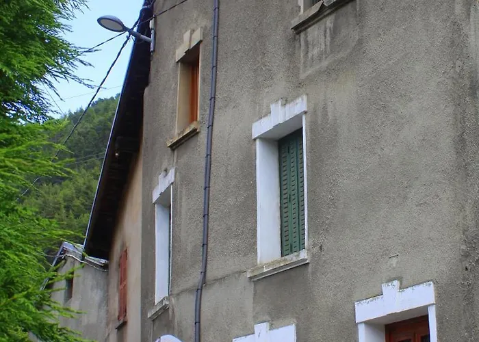 Les Hauts Du Paquier Bed and Breakfast Modane