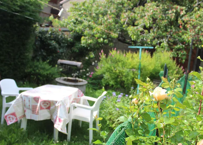 Bed and Breakfast Les Hauts Du Paquier *