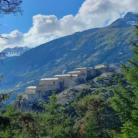 Les Hauts Du Paquier Модан